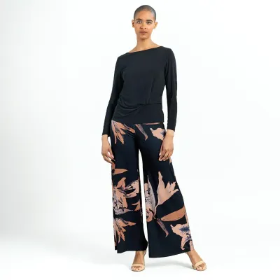 Black Side Twist Top