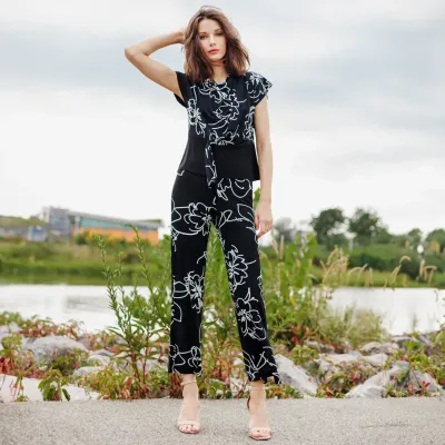 Blossom Sketch Crepe Knit Drape Neck Loop Front