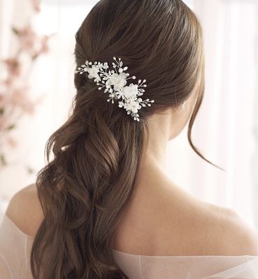 Ivory Tulle Floral Crystal/Pearl Hair Comb Ivory Tulle Floral Crystal/Pearl Hair Comb