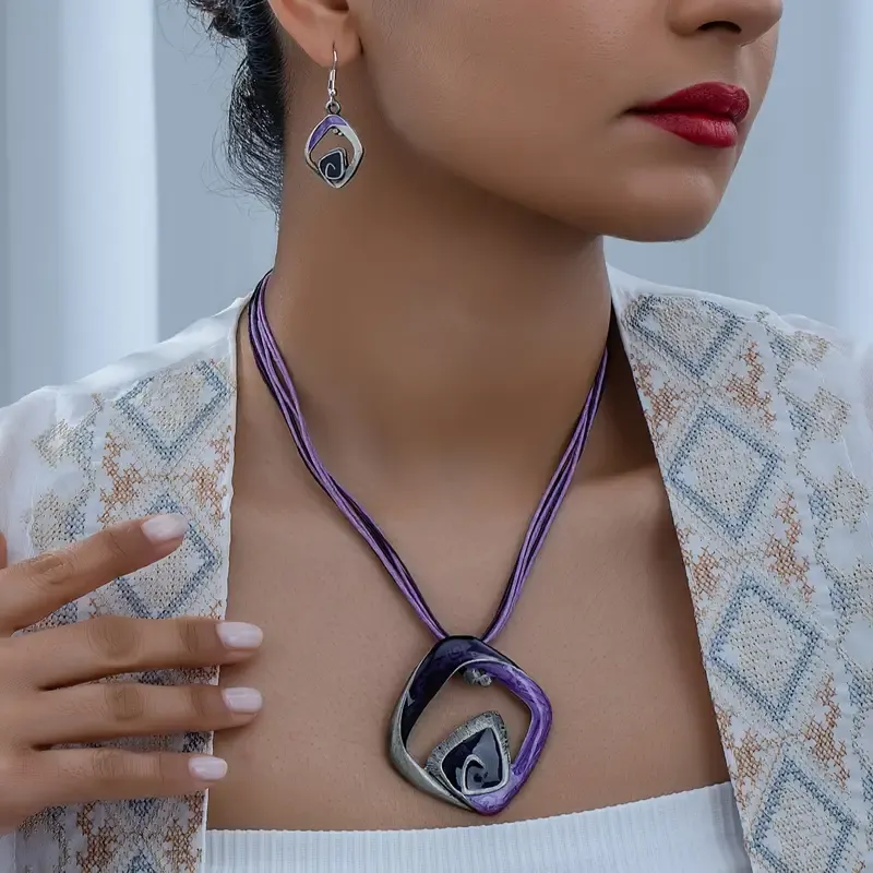 Irregular Purple/Silver Metal Pendant Cord Necklace Set