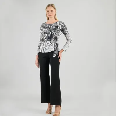 Web Lines Side Tie Waist Top