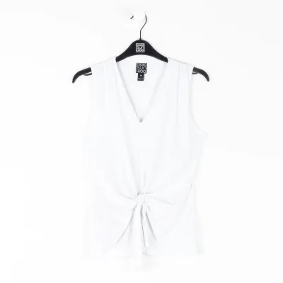 White Sleeveless V-Neck Center Front Tie Top White Sleeveless V-Neck Center Front Tie Top