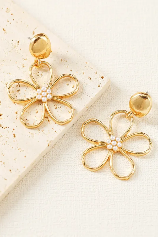Gold Vintage Open Flower Pearl Decor Stud Earring