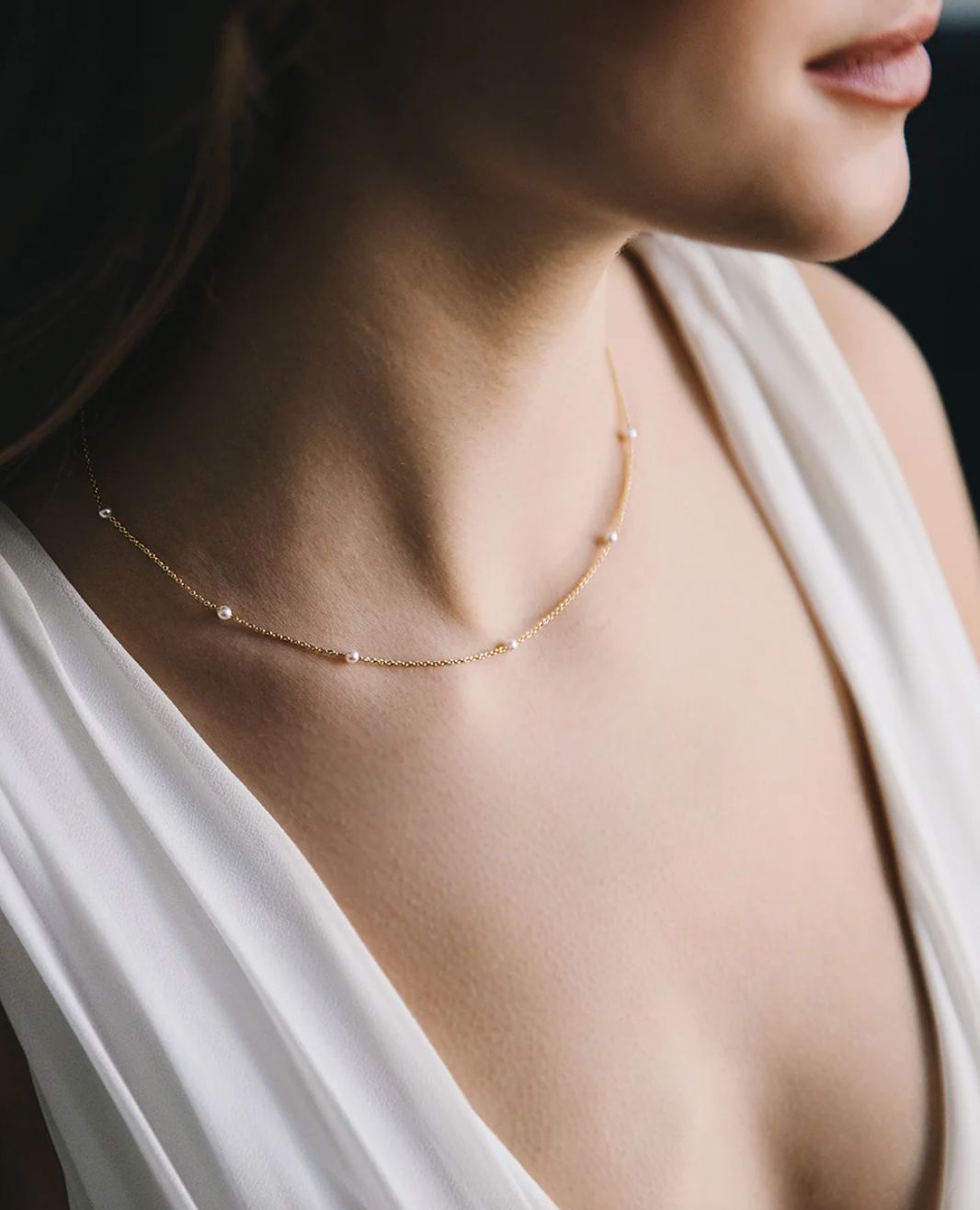 Gold Delicate Scattered Pearl Necklace