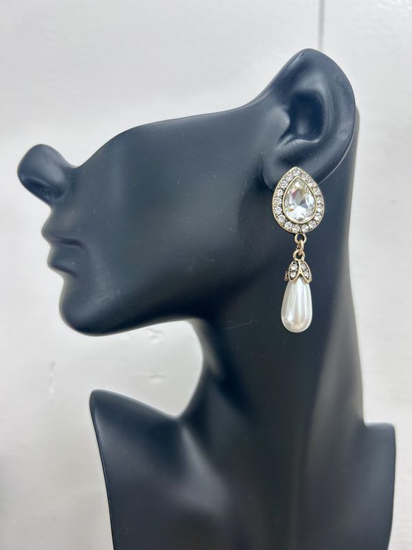 Vintage Burnished Gold Teardrop Top/Pearl Drop Earring