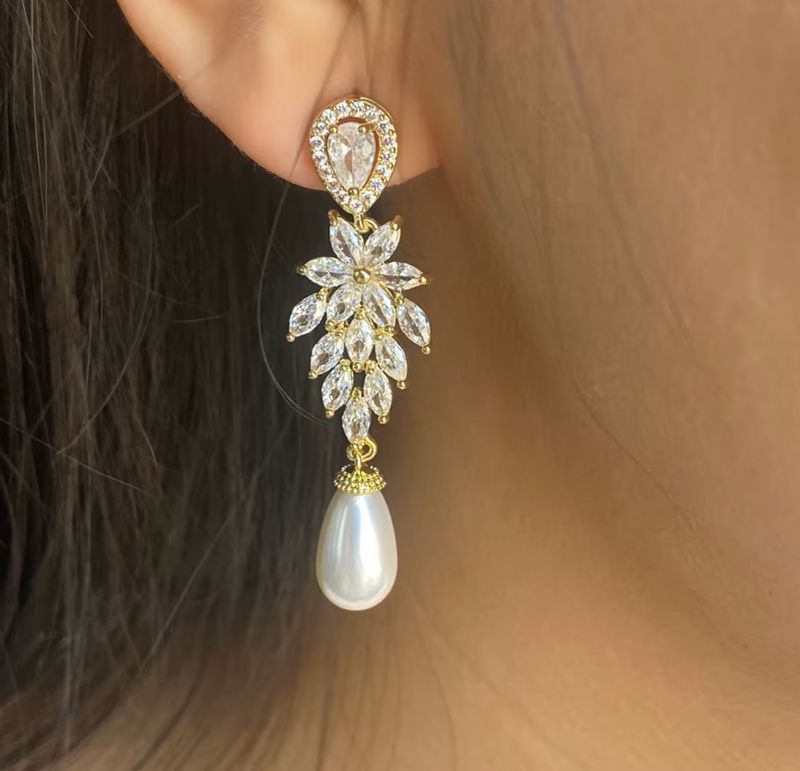 Marquise Burst Teardrop Top Pearl Dangle Earring