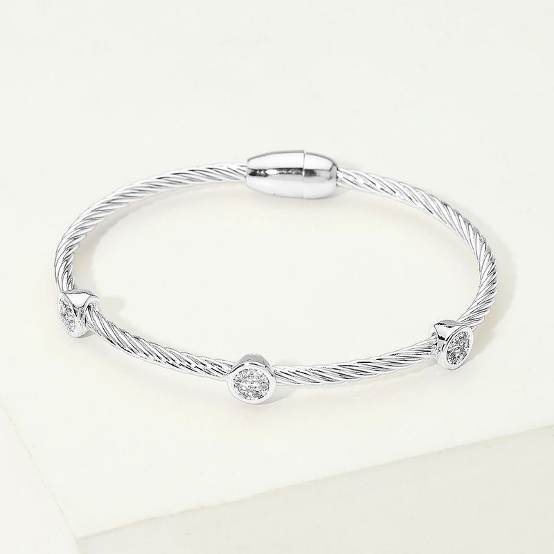 14K White Gold Plated Round CZ Bezel Magnetic Bangle 14K White Gold Plated Round CZ Bezel Magnetic Bangle
