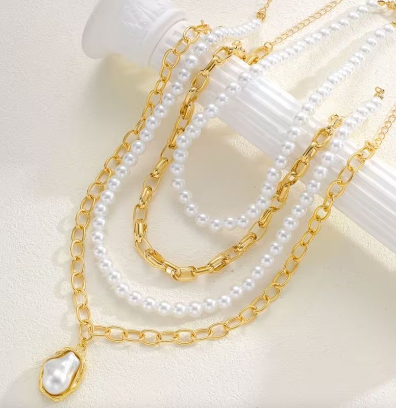 4 Layer Gold Chain/Pearl Necklace Set