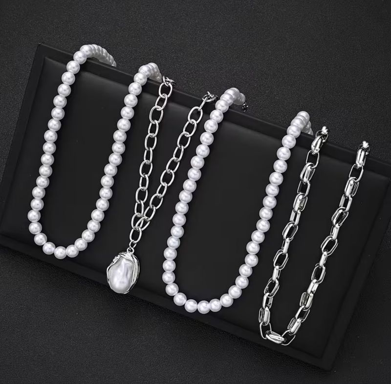 4 Layer Silver Chain/Pearl Necklace Set