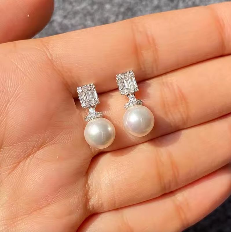 AAA Cubic Zirconia Emerald Cut Pearl Drop Formal Eaarrings AAA Cubic Zirconia Emerald Cut Pearl Drop Formal Eaarrings