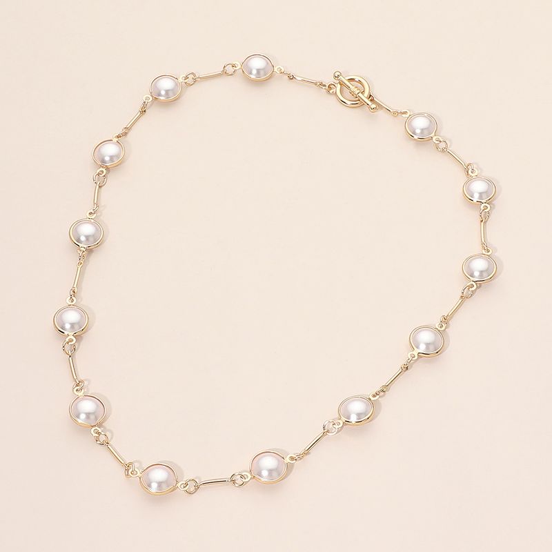Round Stone Link Toggle Necklace