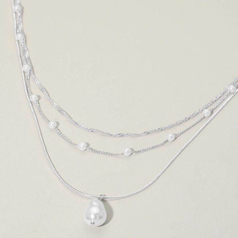 Pearl Pendant Accent Layered Pearl Chain Necklace Pearl Pendant Accent Layered Pearl Chain Necklace