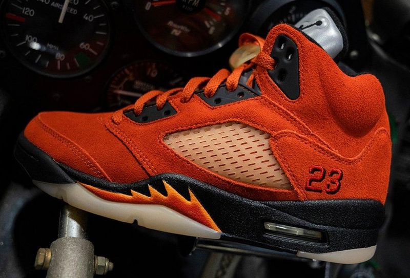 AIR JORDAN 5 (TRAINERS MARTIAN SUNRISE BLACK FIRE)