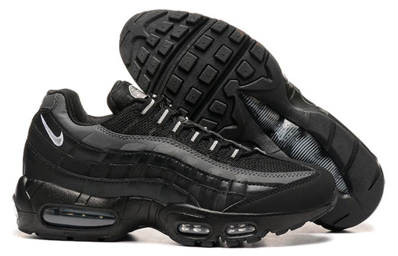 AIR MAX 95. BLK/GREY.