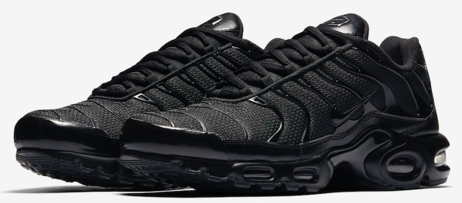AIR MAX PLUS TN. BLK.