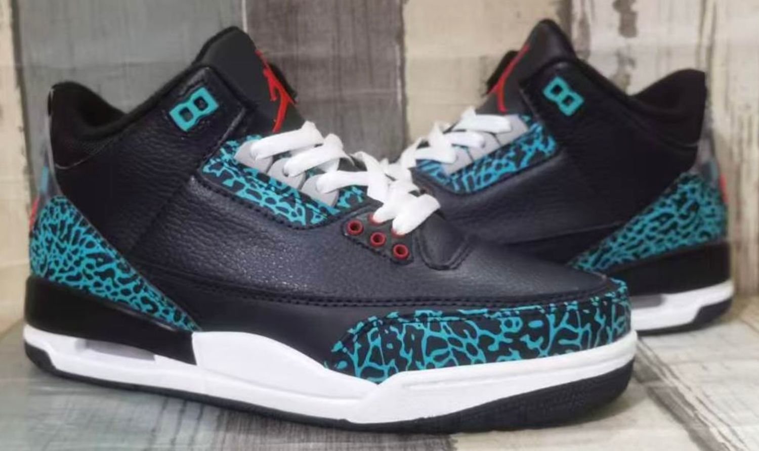 AIR JORDAN 3 RETRO. GS MOTO. BLK/WHT/TEAL/RED