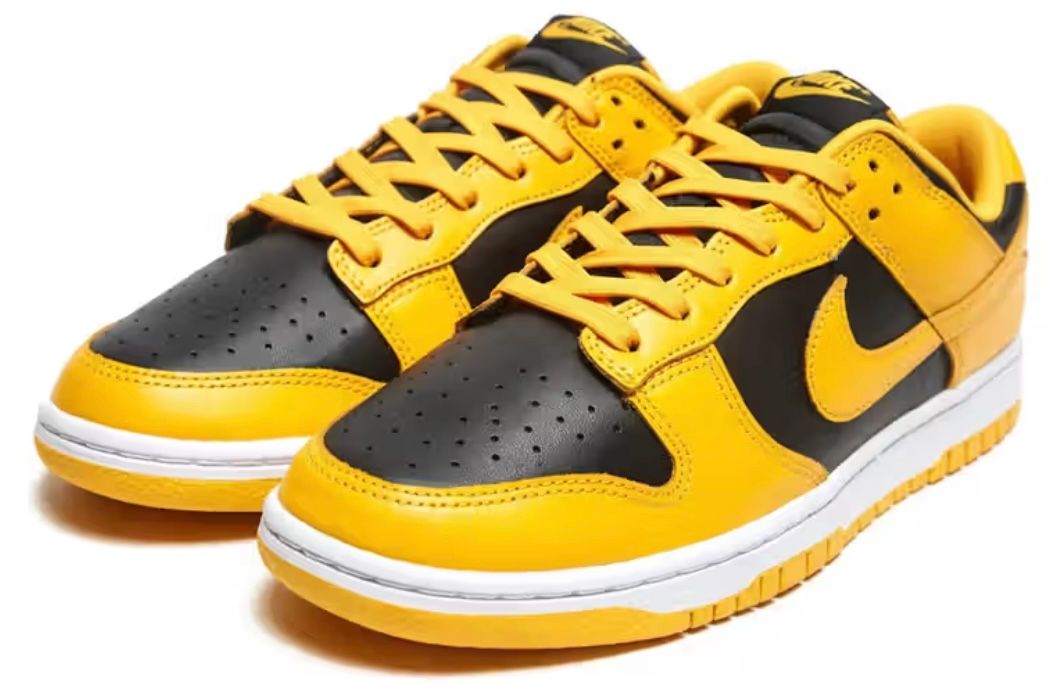 NIKE DUNK LOW. “GOLDONROD” BLACK / GOLD.