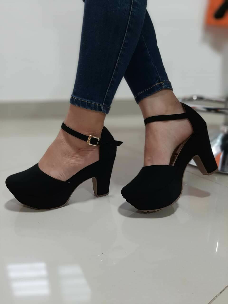 Zapatillas Negras