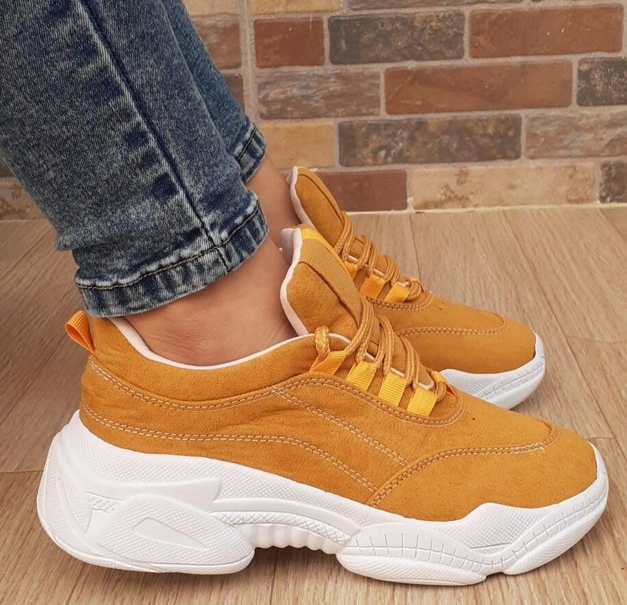 Tenis Terracota