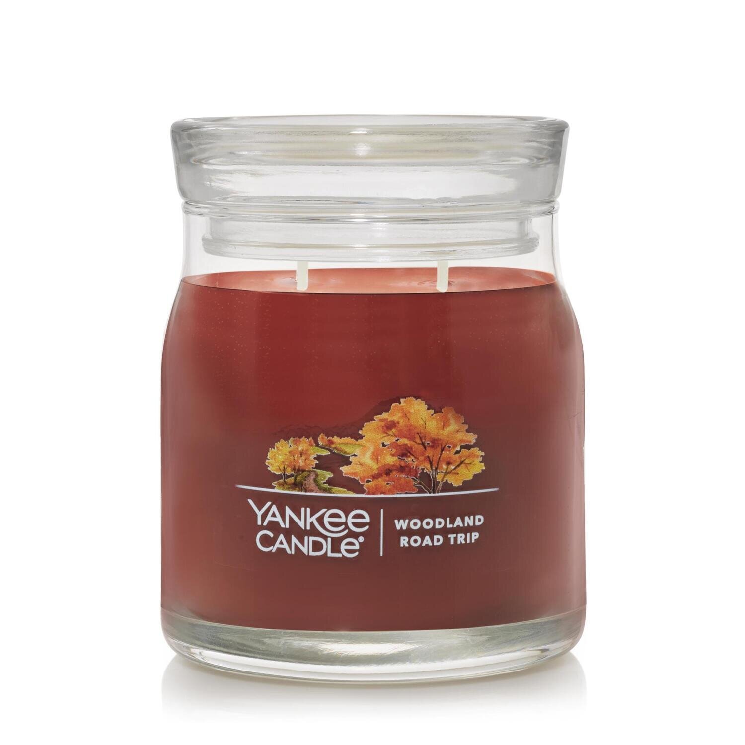 CANDLE YANKEE SIGNATURE MEDIUM JAR WOODLAND ROAD TRIP