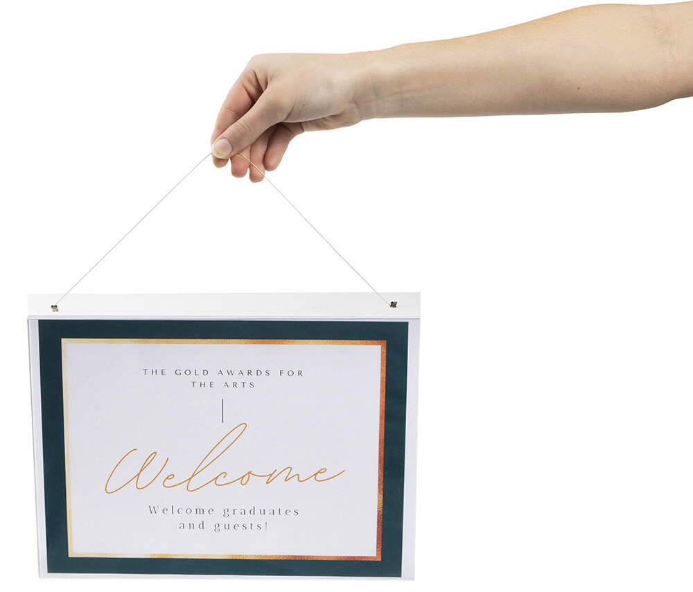MENU/SIGN HOLDER ESSELTE A4 WALL MOUNT LANDSCAPE