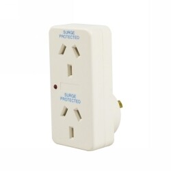 DOUBLE ADAPTOR ITALPLAST WITH SURGE PROTECTION
