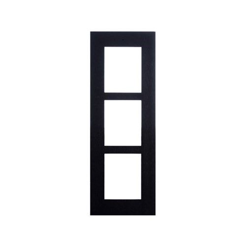 IP VERSO - FRAME FOR FLUSH INSTALLATION 3 MODULES - BLACK