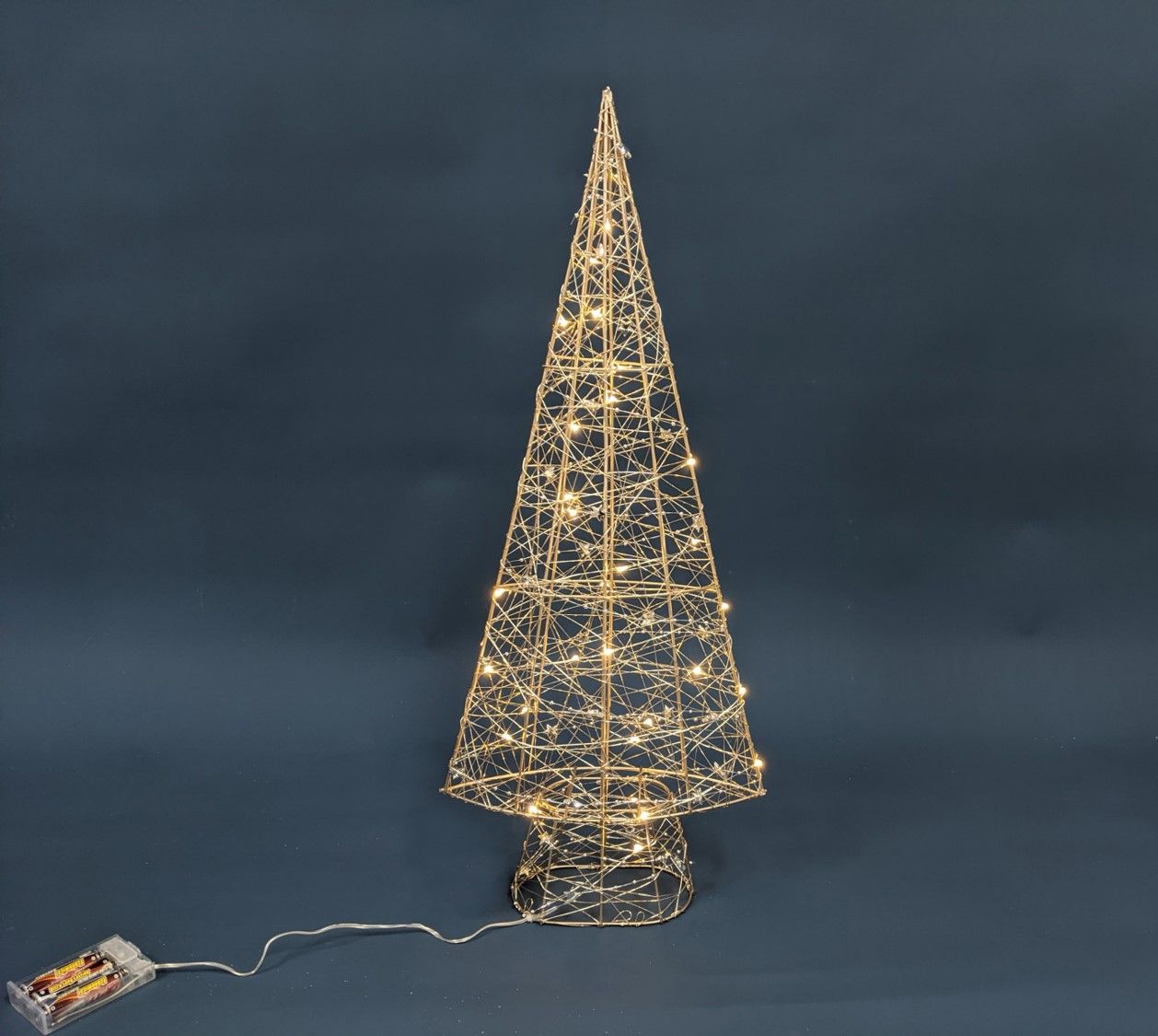 LIGHT UP XMAS 60CM METAL TREE