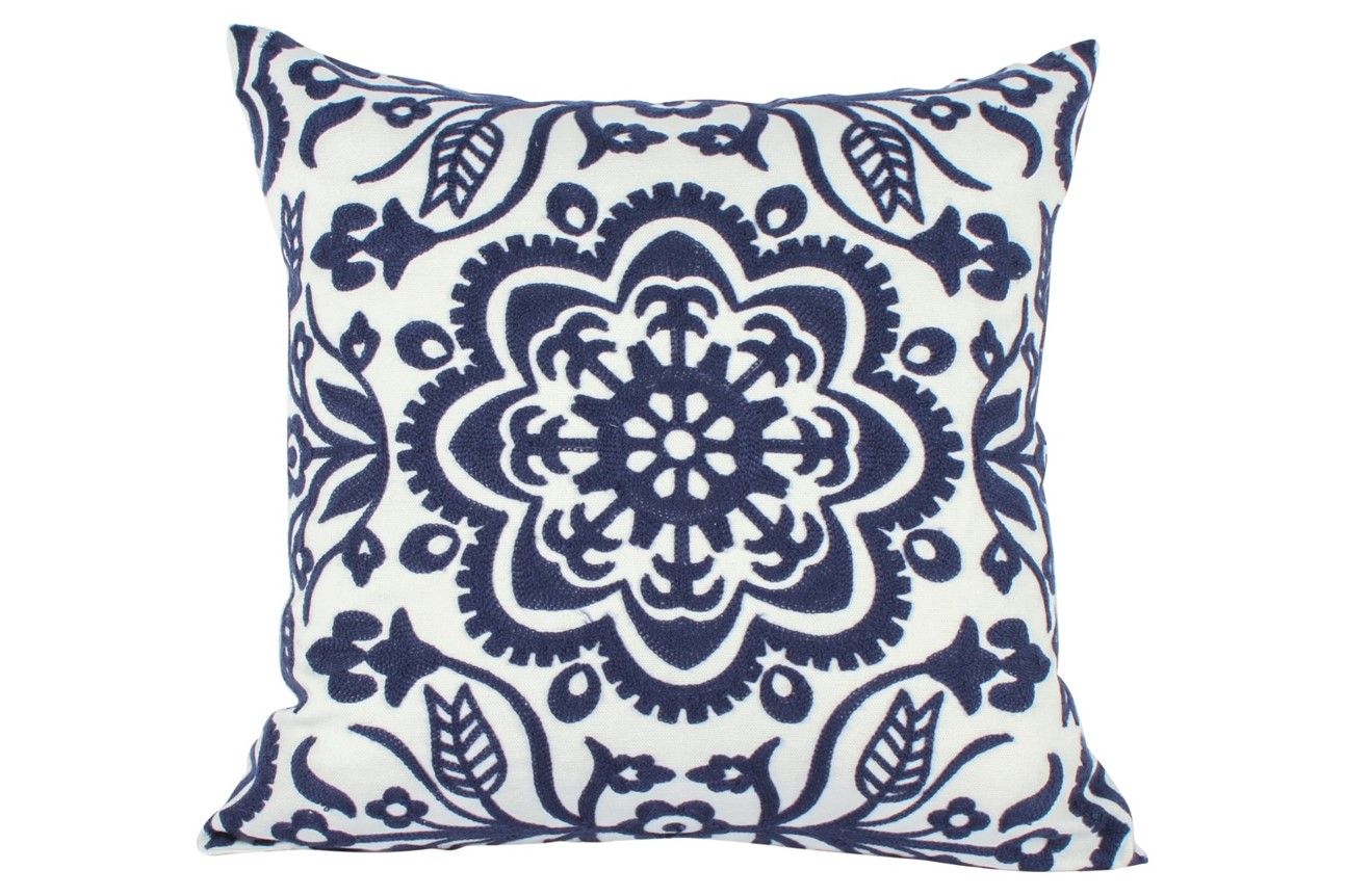 GIFT GNS HAMPTON OTO PATTERN CUSHION INDIGO 400G 45X45CM