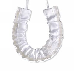WEDDING CHARM ME HORSESHOE W/FLORAL ROSETTE WHITE