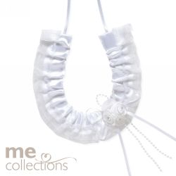 WEDDING CHARM ME HORSESHOE W/FLOWER CLUSTERS WHITE