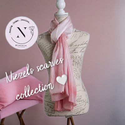 Niezels scarves 🤍