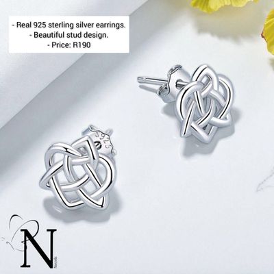 Real 925 sterling silver stud earrings. Real 925 sterling silver stud earrings.