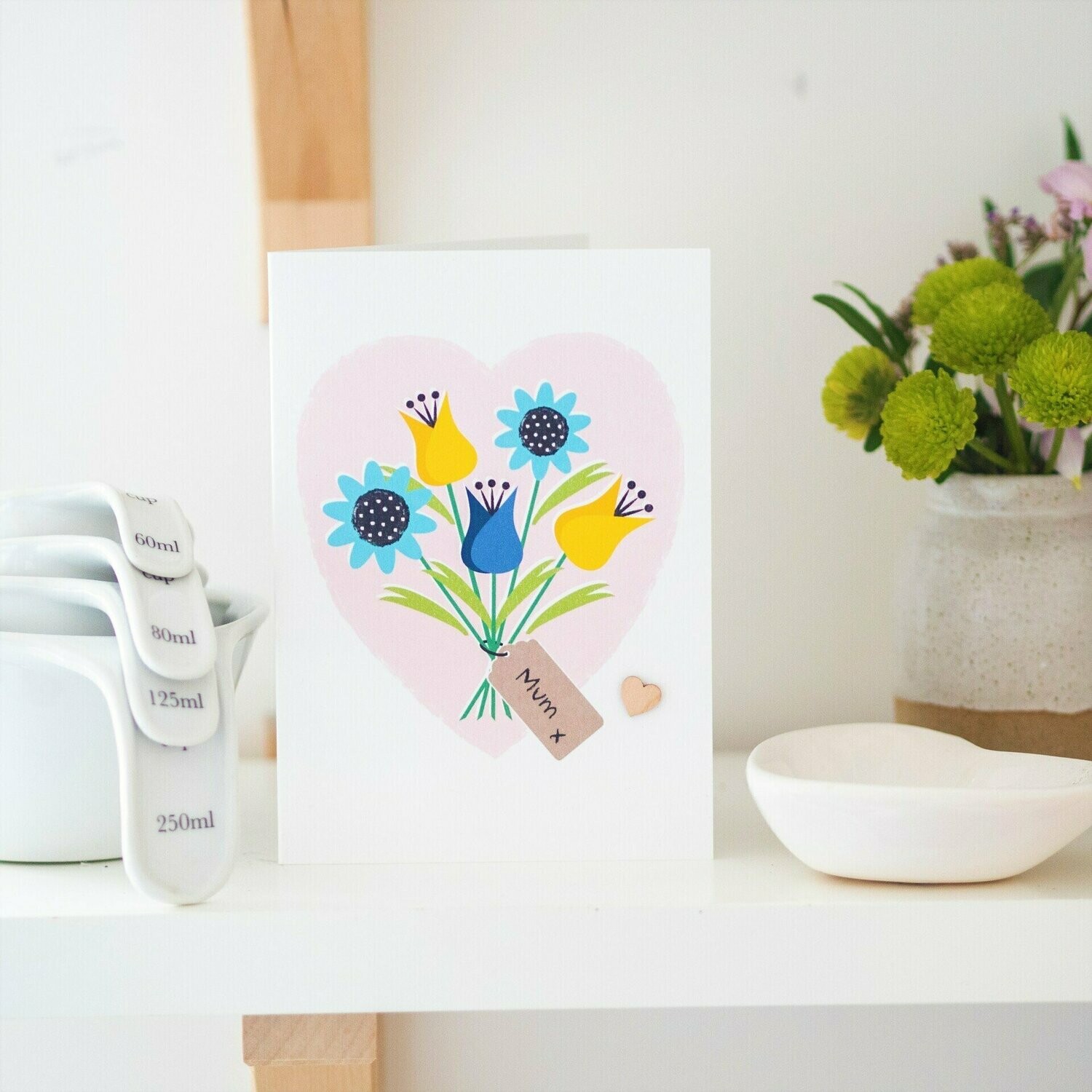 Daisycat Mum Bunch of Flowers card