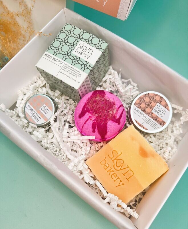 Skyn Bakery Bath & Body Gift Set