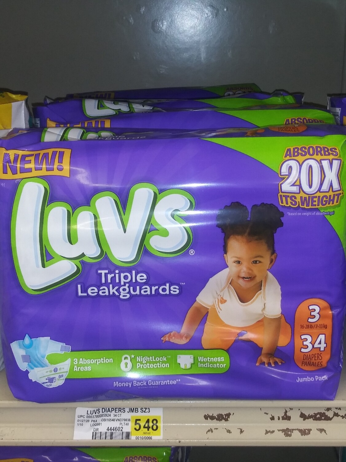 Cash Saver: Luvs Triple Leakguards -34count Diapers (specify size in instructions)