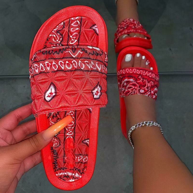 Bandana Slides