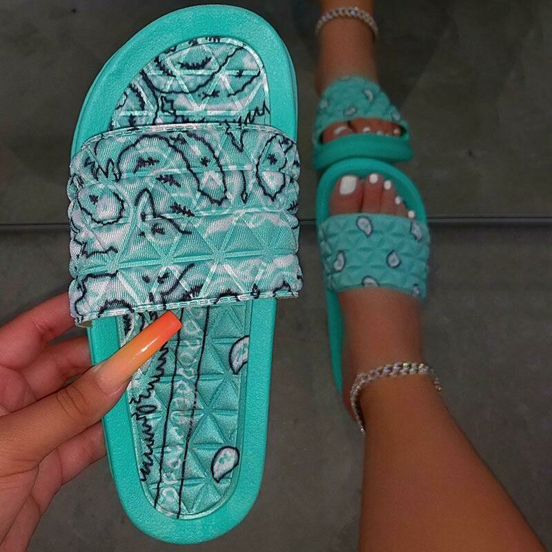 Bandana Slides