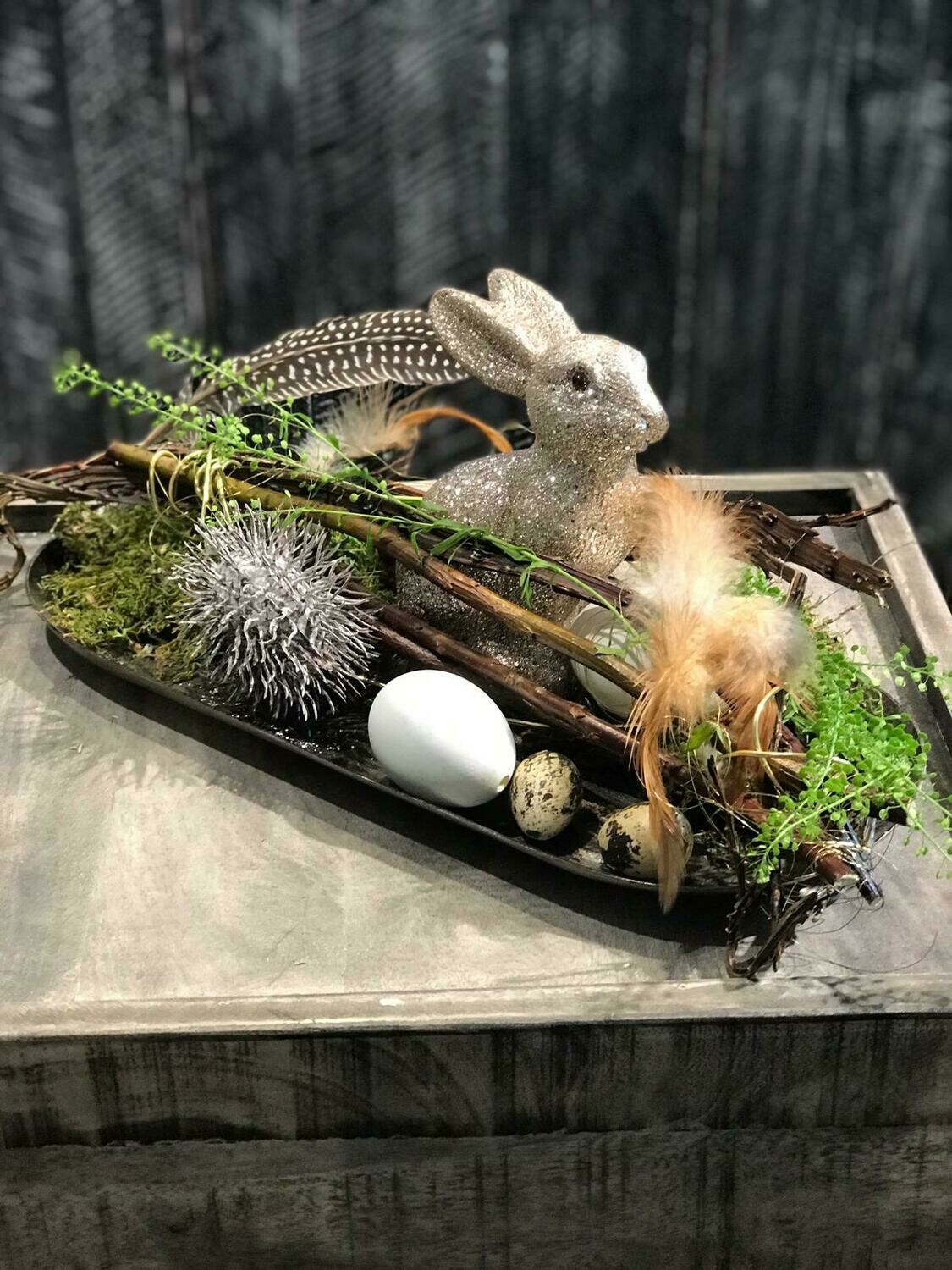 Glitzerhase in Metaschale