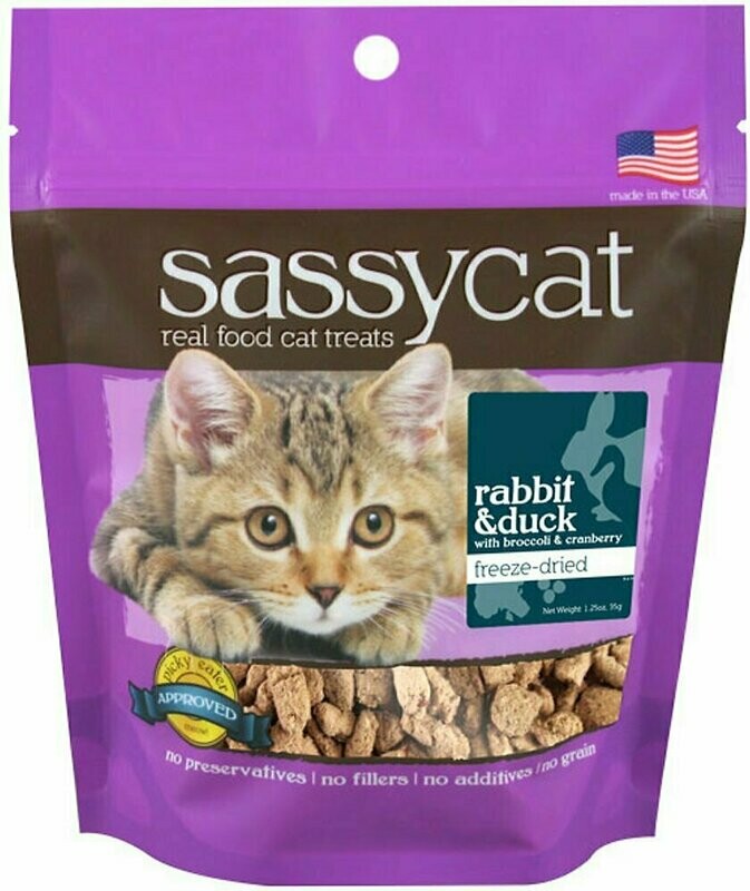Herbsmith Sassy Cat Rabbit &amp; Duck with Broccoli &amp; Cranberry Freeze-Dried Cat Treats - 1.25 oz.