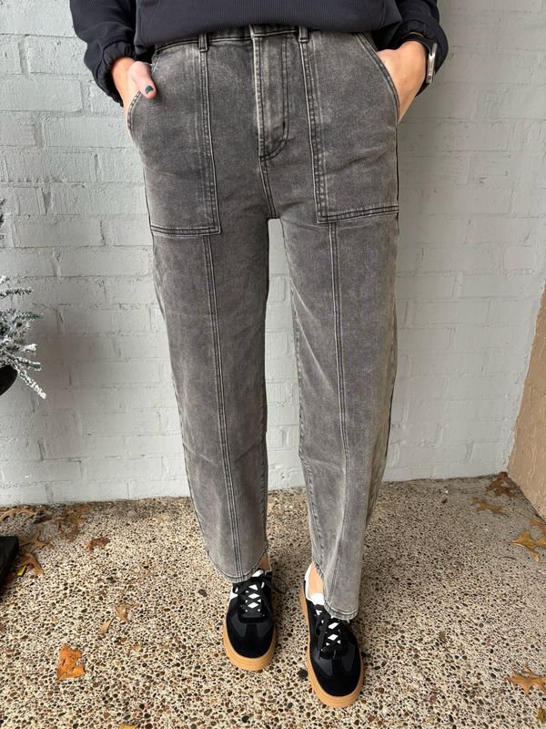AD5437 Black Paneled Stretch Jeans 
