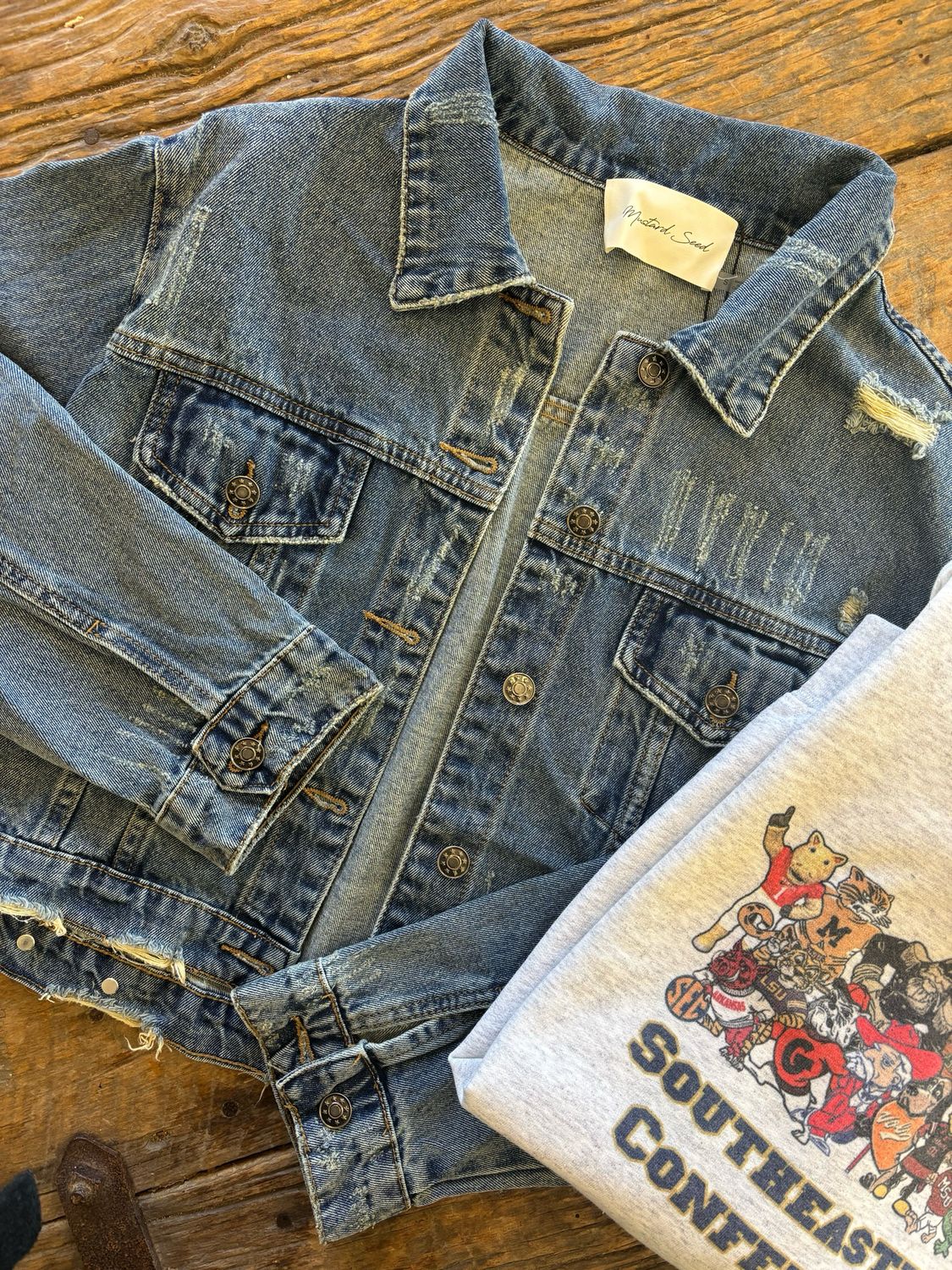 AD5456 Denim Distressed Jacket