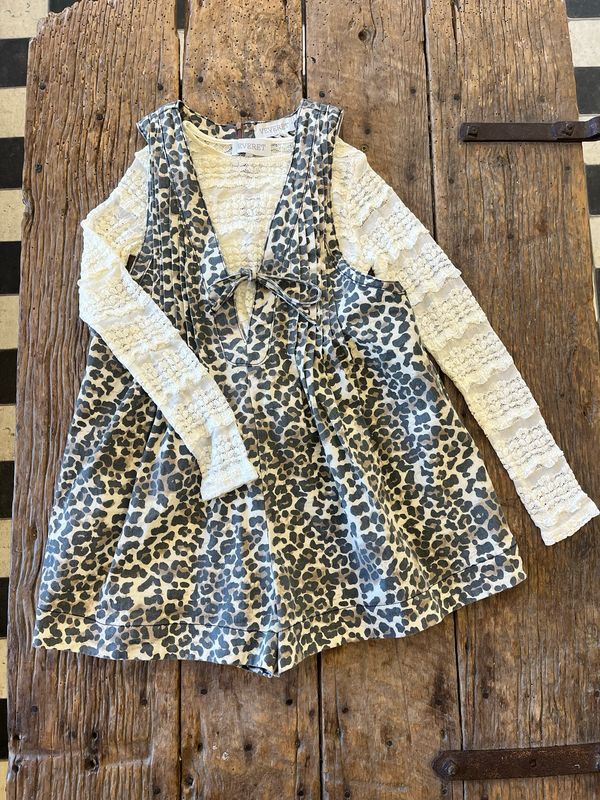 AD5651  Long Lace Ivory Top