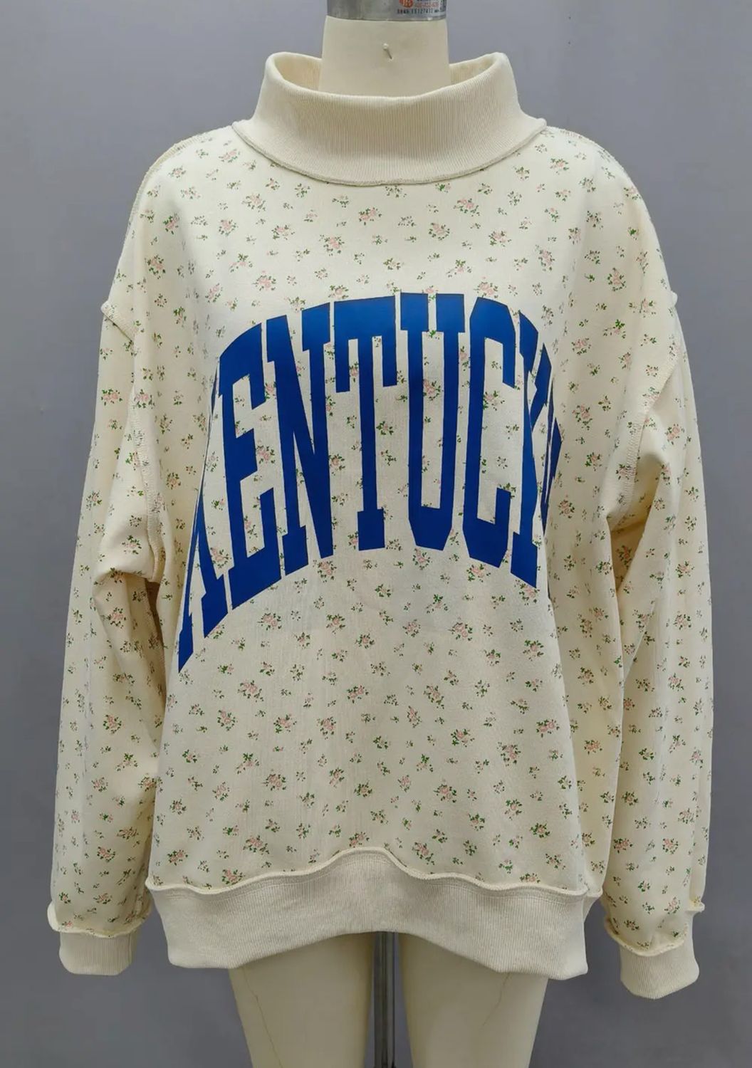 AD5662 Floral Reversible KY Sweater **PREORDER