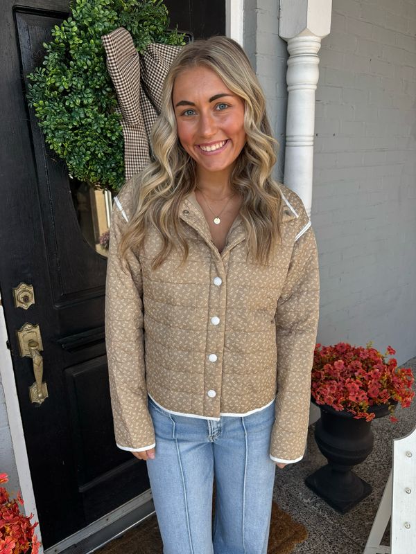 AD5664 Latte Ditsy Floral Quilted Jacket