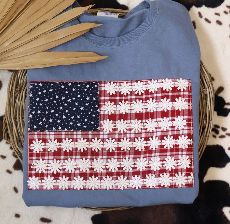AD5833 Floral Flag Tee *PREORDER