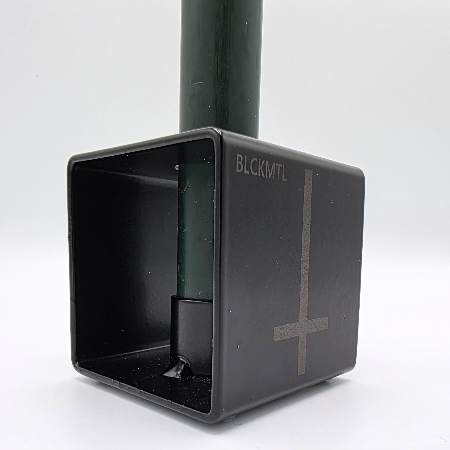 Black Metal kaarsenstandaard - Mat zwart