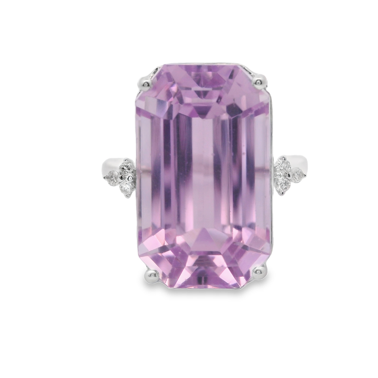 18.50 CT Kunzite, 0.06 CT Diamond 7.04g 14kwg