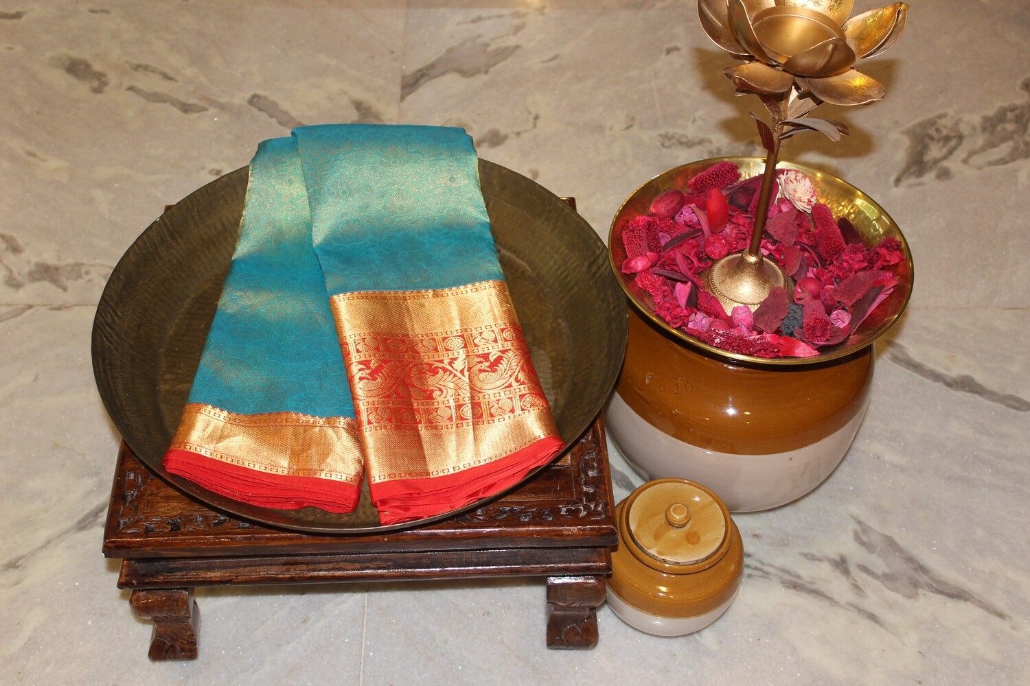 Teal Pure Kanjivaram Silk Saree With Big Border and Red Pallu