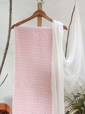 peaking Fink colour Dress